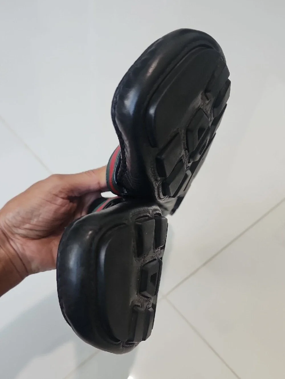 Gucci Black Leather Loafers with Green and Red Web & Gold Double G